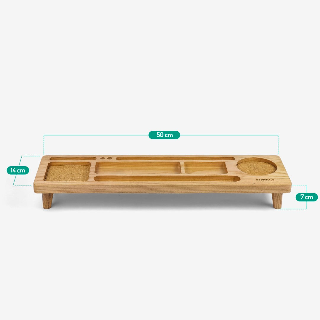 Khay gỗ xếp đồ bàn làm việc – “Ban Tổ Chức” từ Peanut's Woodworks
