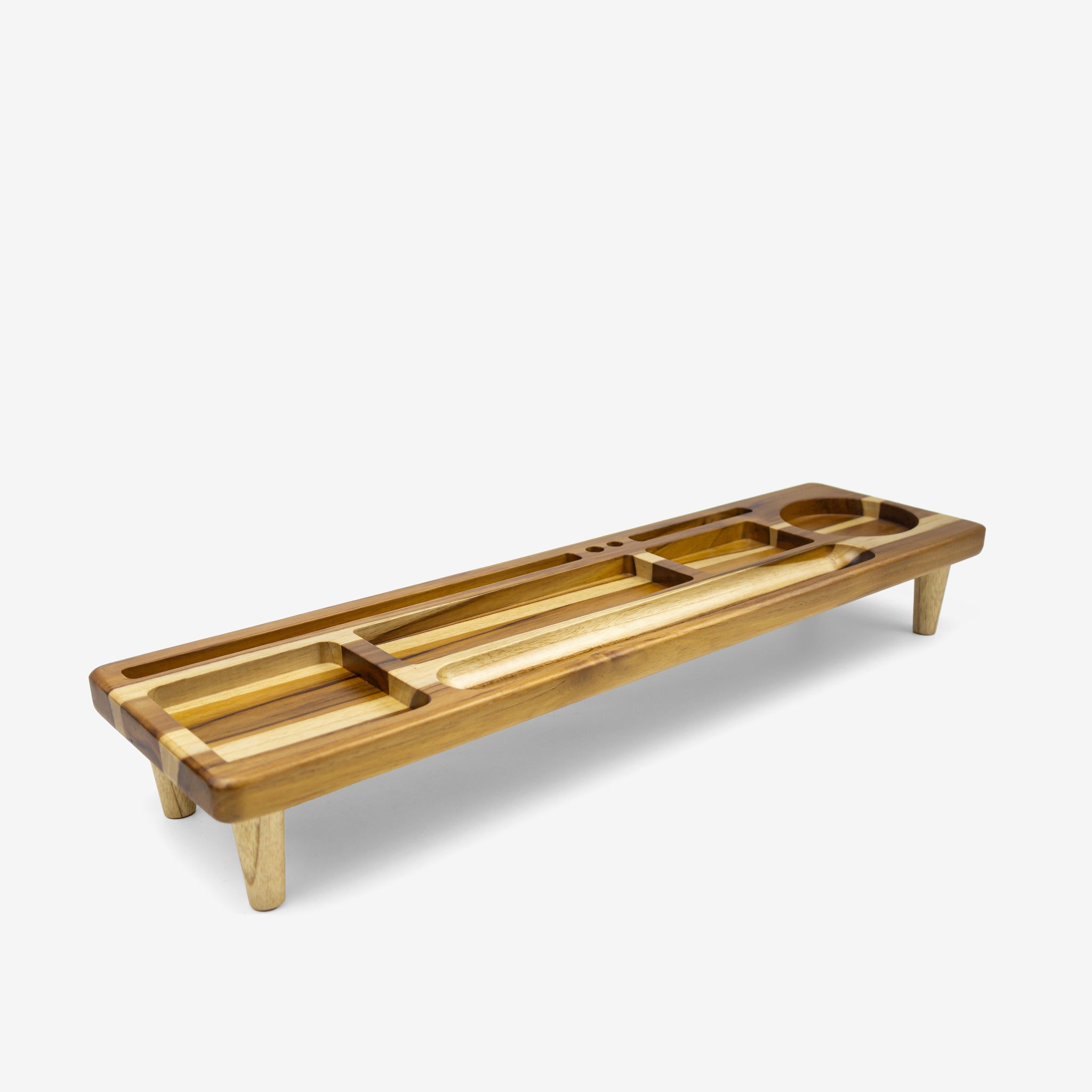 Khay gỗ xếp đồ bàn làm việc - "Ban Tổ Chức" từ Peanut's Woodworks