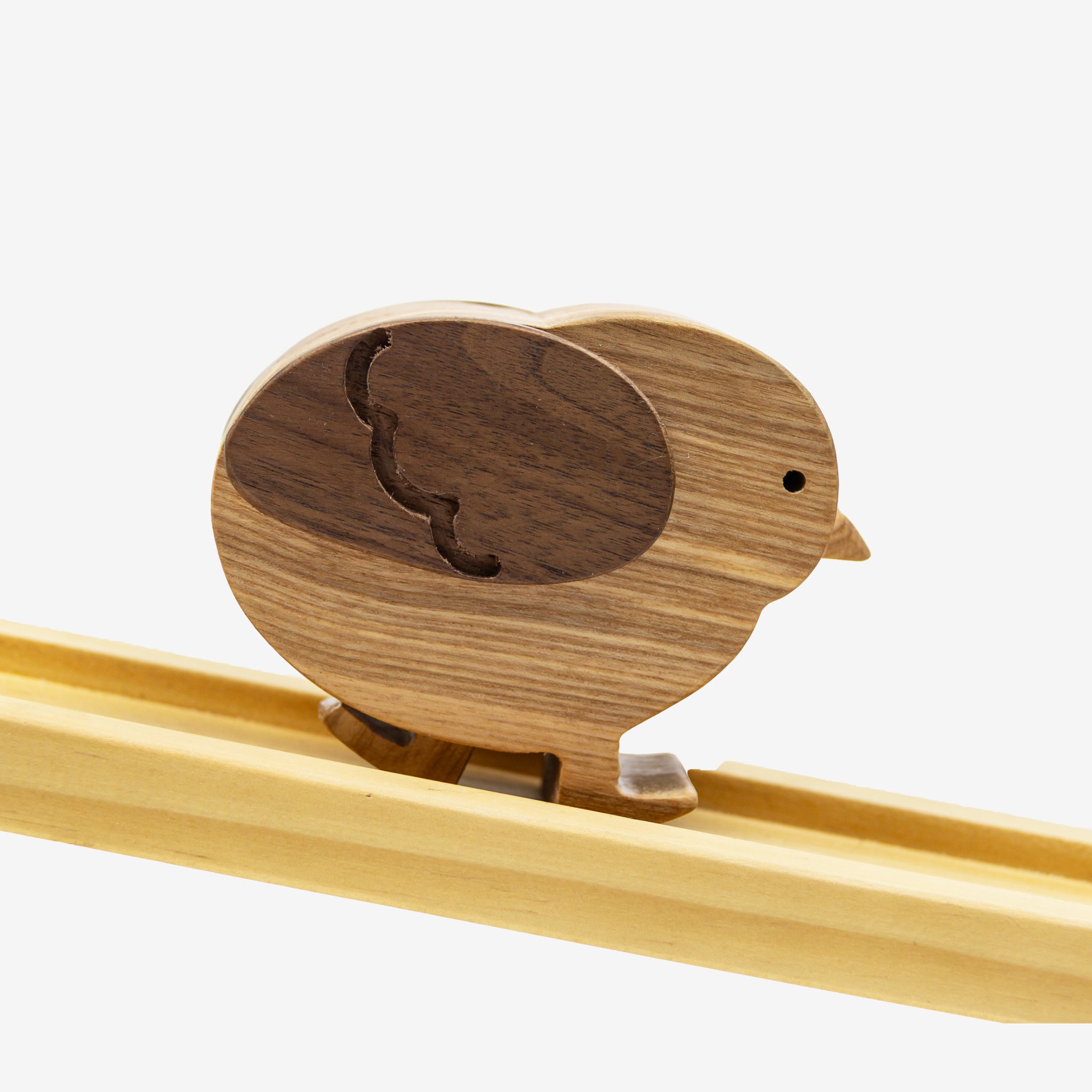 Đồ chơi Gà gỗ đi bộ - "Bawk Bawk" từ Peanut’s Woodworks