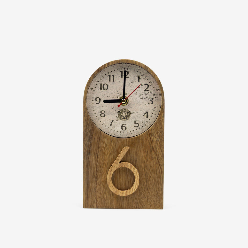 Đồng hồ gỗ để bàn dạng đứng - "Tallnut" từ Peanut’s Woodworks