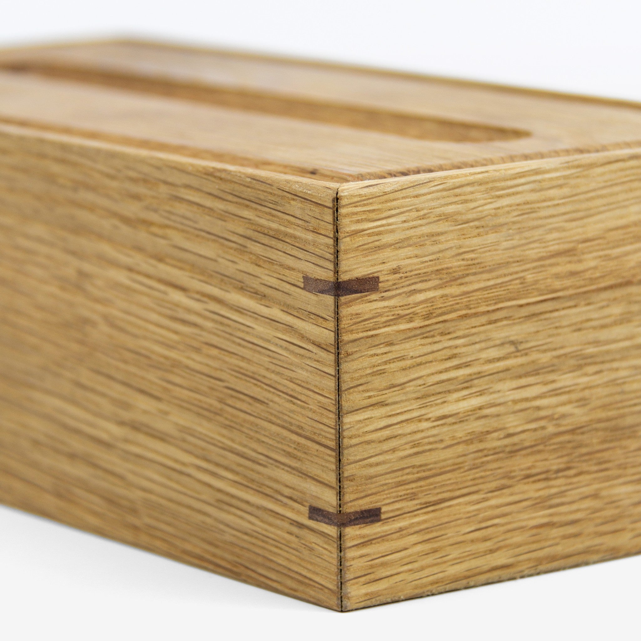 Hộp đựng giấy ăn - "Viên Gạch" từ Peanut's Woodworks